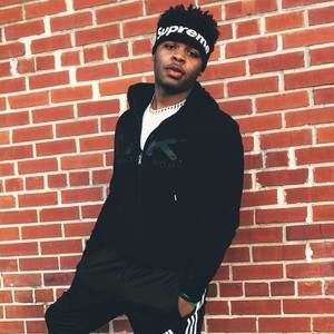 Meet your Posher, Jonathan